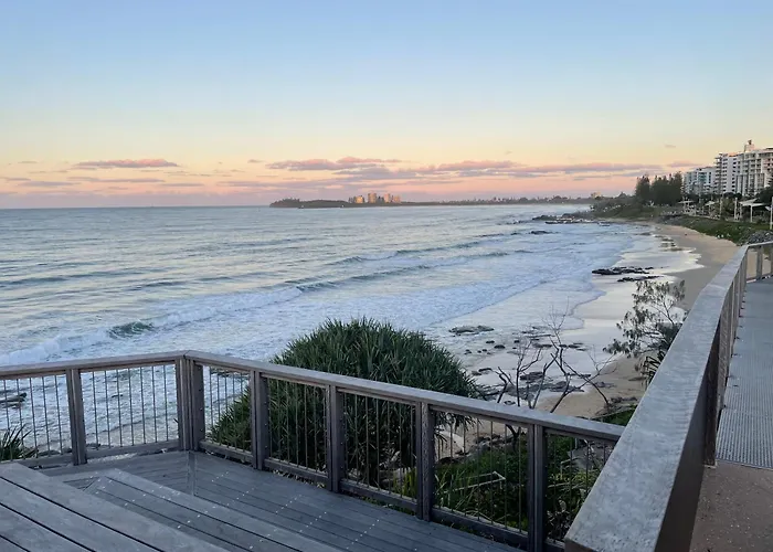 Slow M\'Ocean Mooloolaba